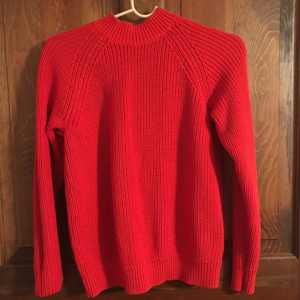 H&M red mock neck sweater with back zipper